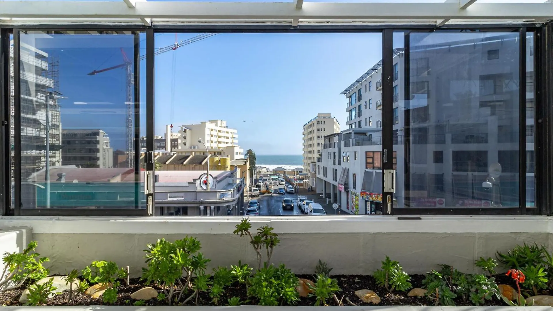 1 Bedroom Apartment, The Centurion, Seapoint, Cape Town, South Africa 0*,  South Africa