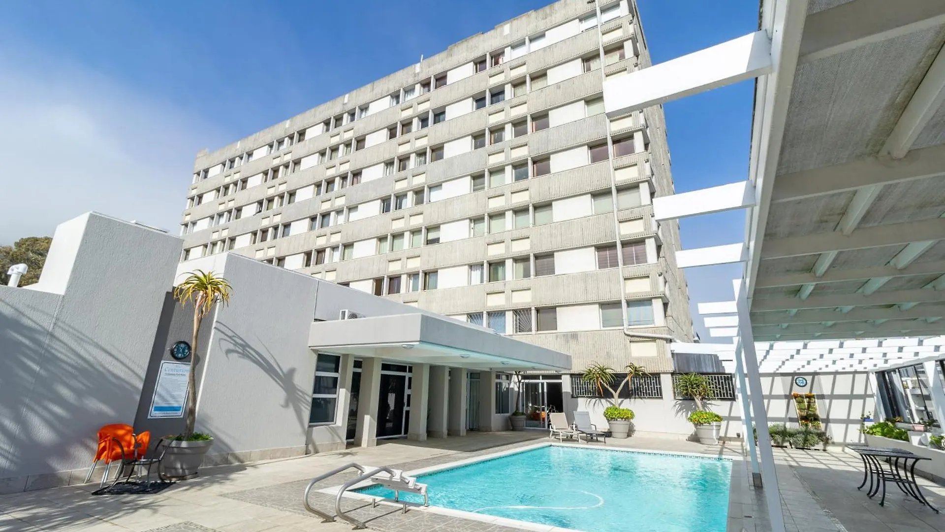 1 Bedroom Apartment, The Centurion, Seapoint, Cape Town, South Africa 0*,